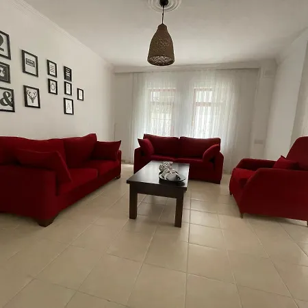 Roch House Ula